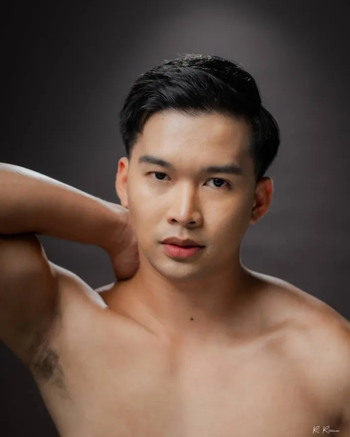 Aaron Adolfo