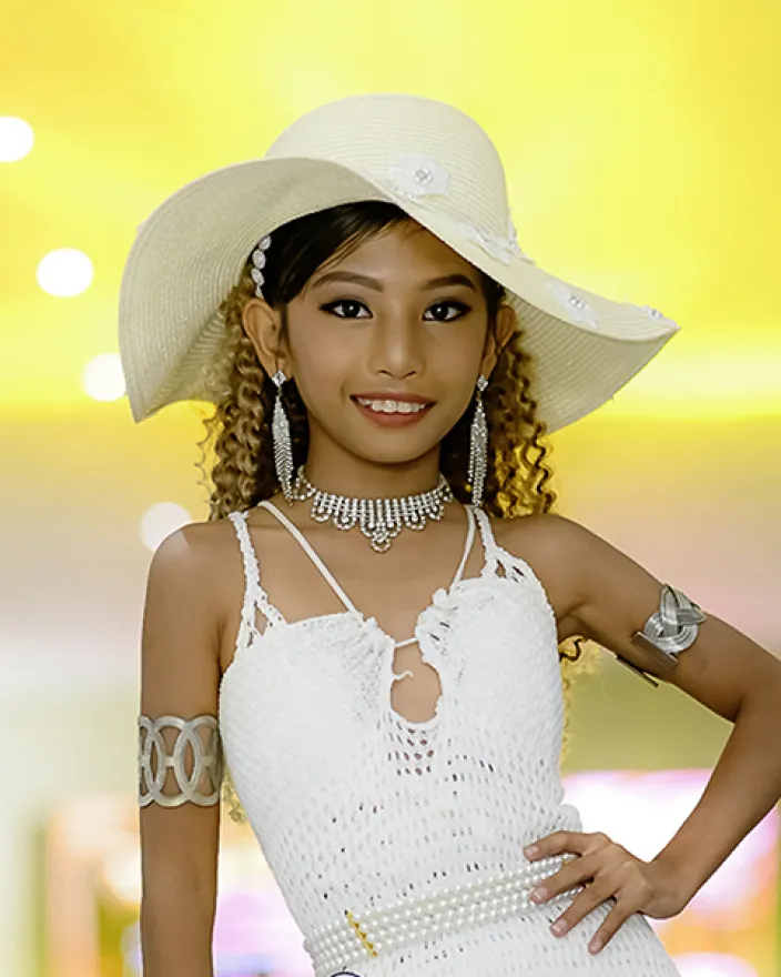 MARIA JAMBIE AMORE MENDREZ